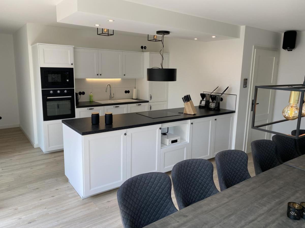 Villa FH Magnolia fuer 12 Pers. mit Terrasse + Dachterasse Born Exterior foto